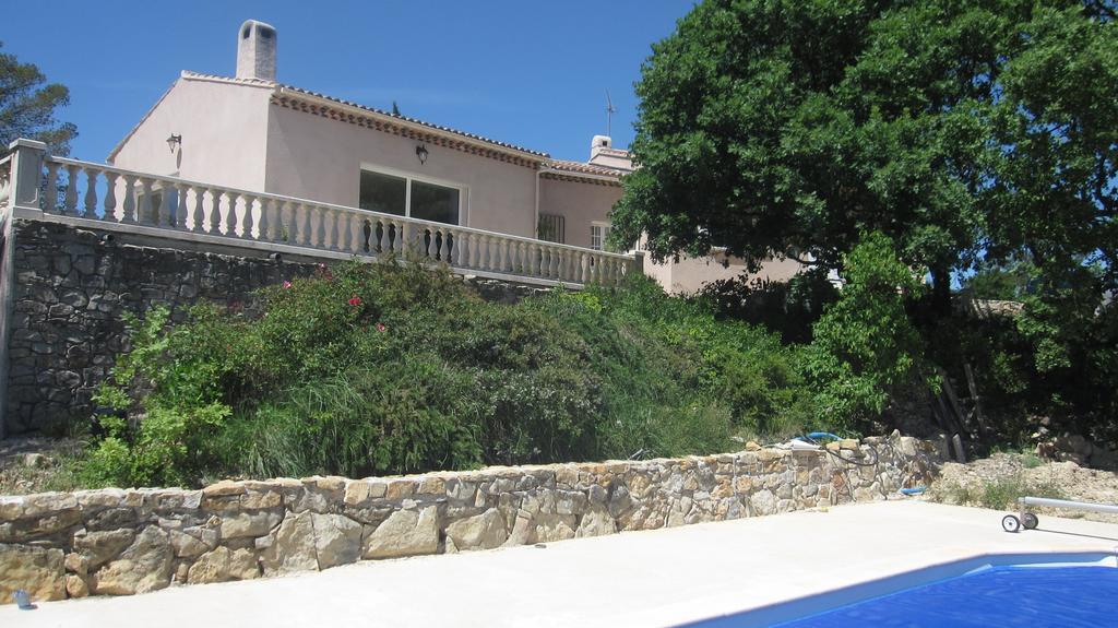 Les Hauts Des Materonnes Tourves Exterior photo