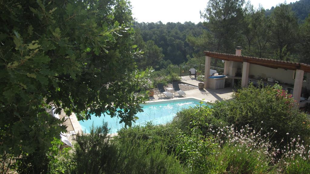 Les Hauts Des Materonnes Tourves Exterior photo